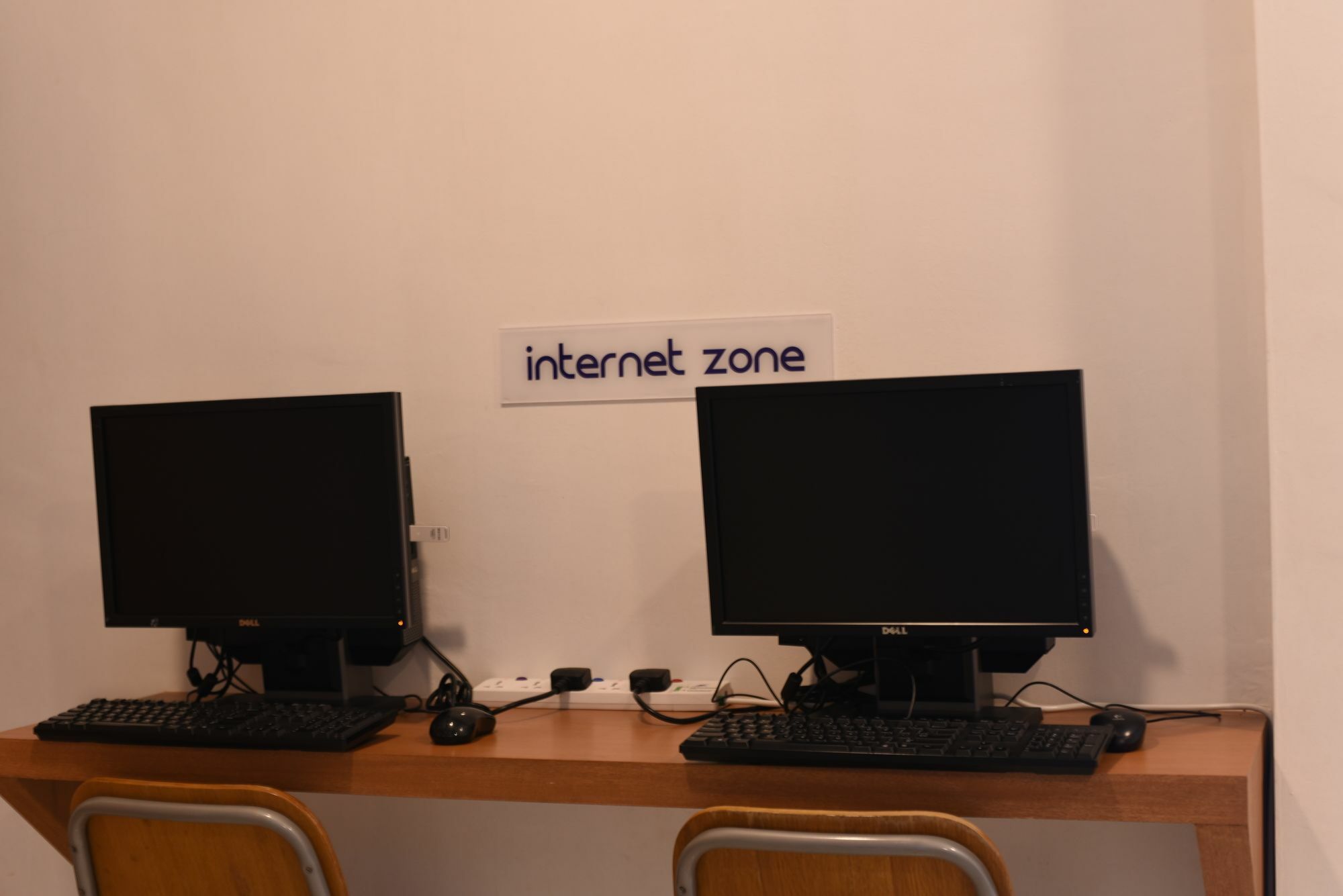 Hotel Zamburger Second Link Τζόχορ Μπάχρου Εξωτερικό φωτογραφία