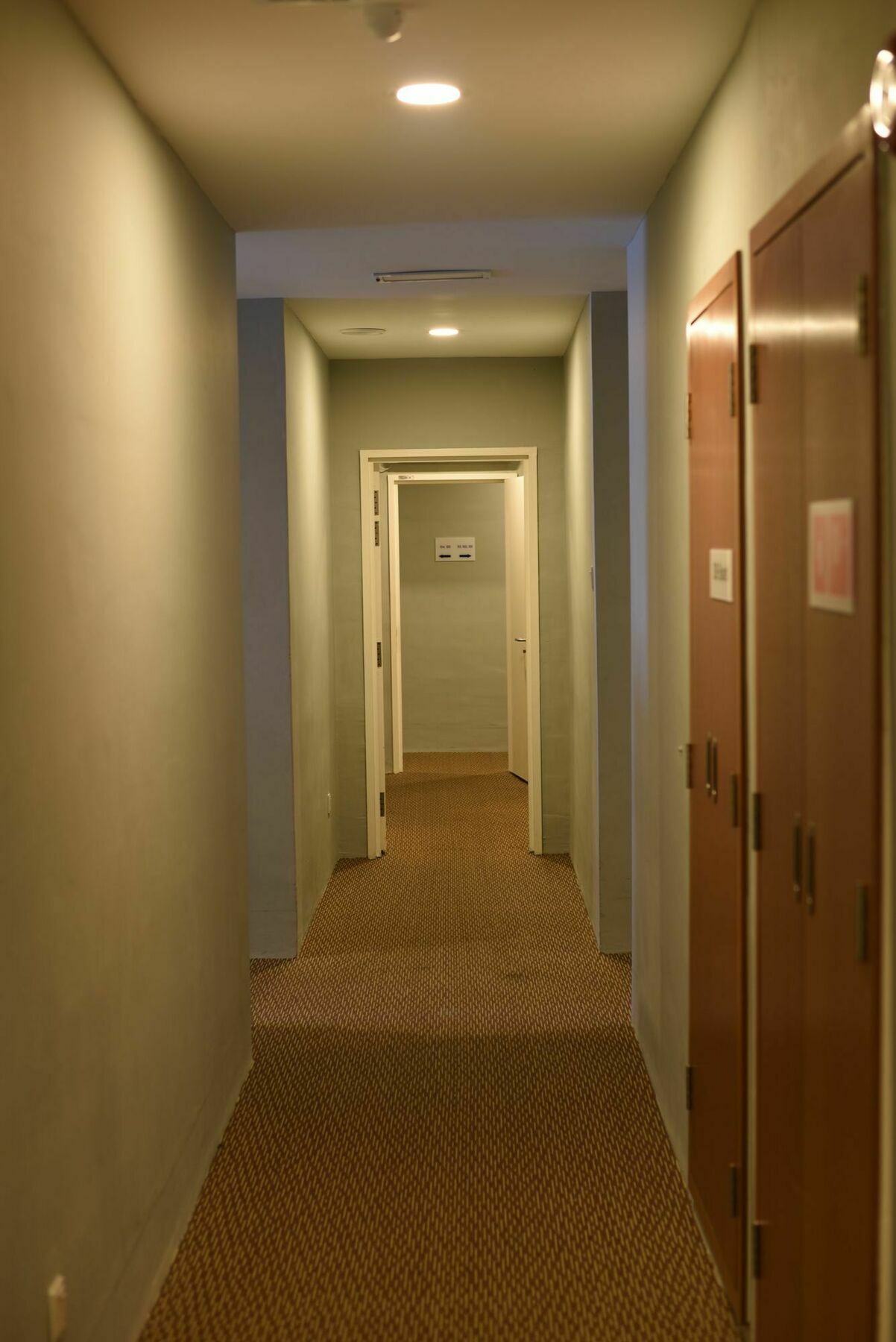 Hotel Zamburger Second Link Τζόχορ Μπάχρου Εξωτερικό φωτογραφία