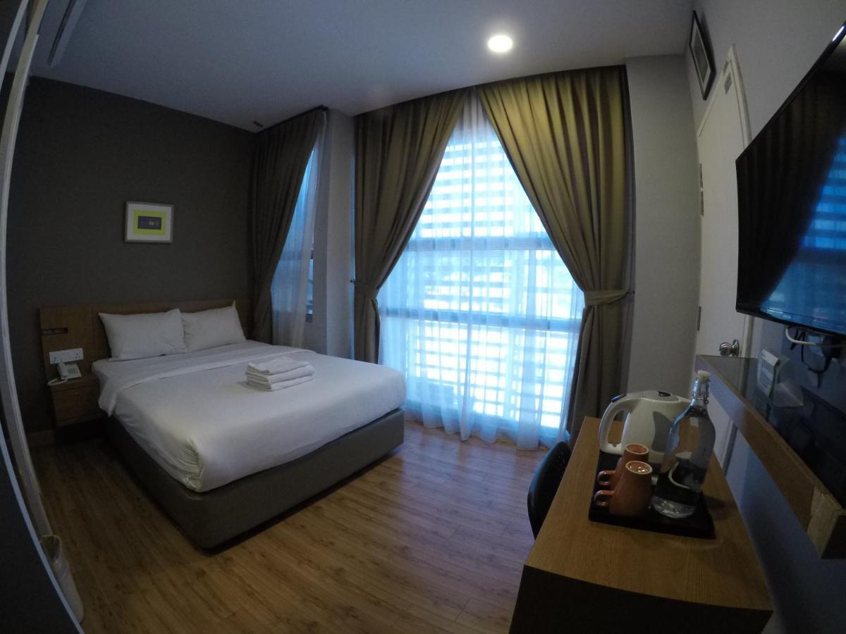 Hotel Zamburger Second Link Τζόχορ Μπάχρου Εξωτερικό φωτογραφία